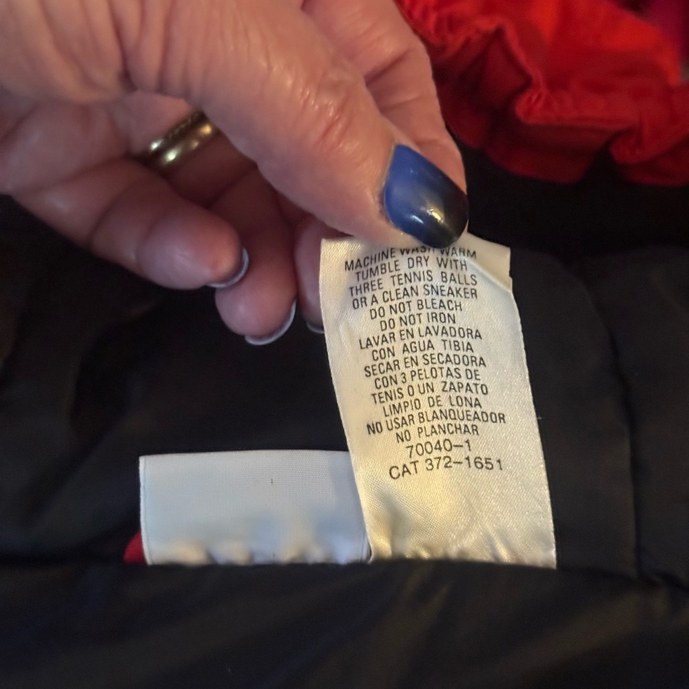 Women's Bold Red Ski Jacket - Picture 10 of 11